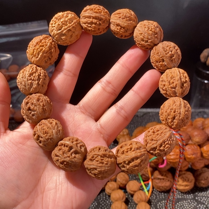 手串文玩核桃……27