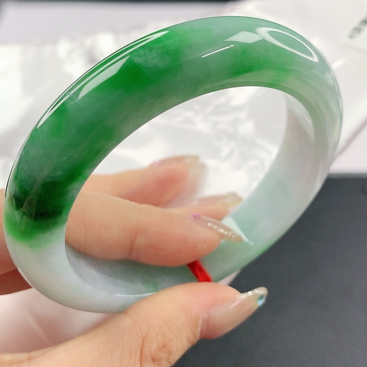 未镶嵌手镯翡翠，874