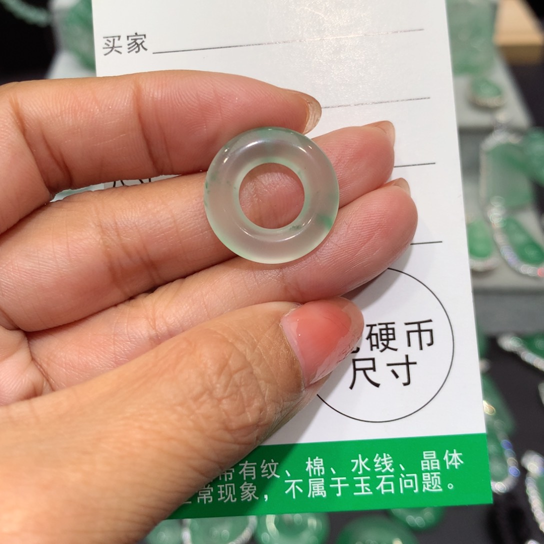 颈饰银S925镶嵌石英质玉（非洲翠）小*周