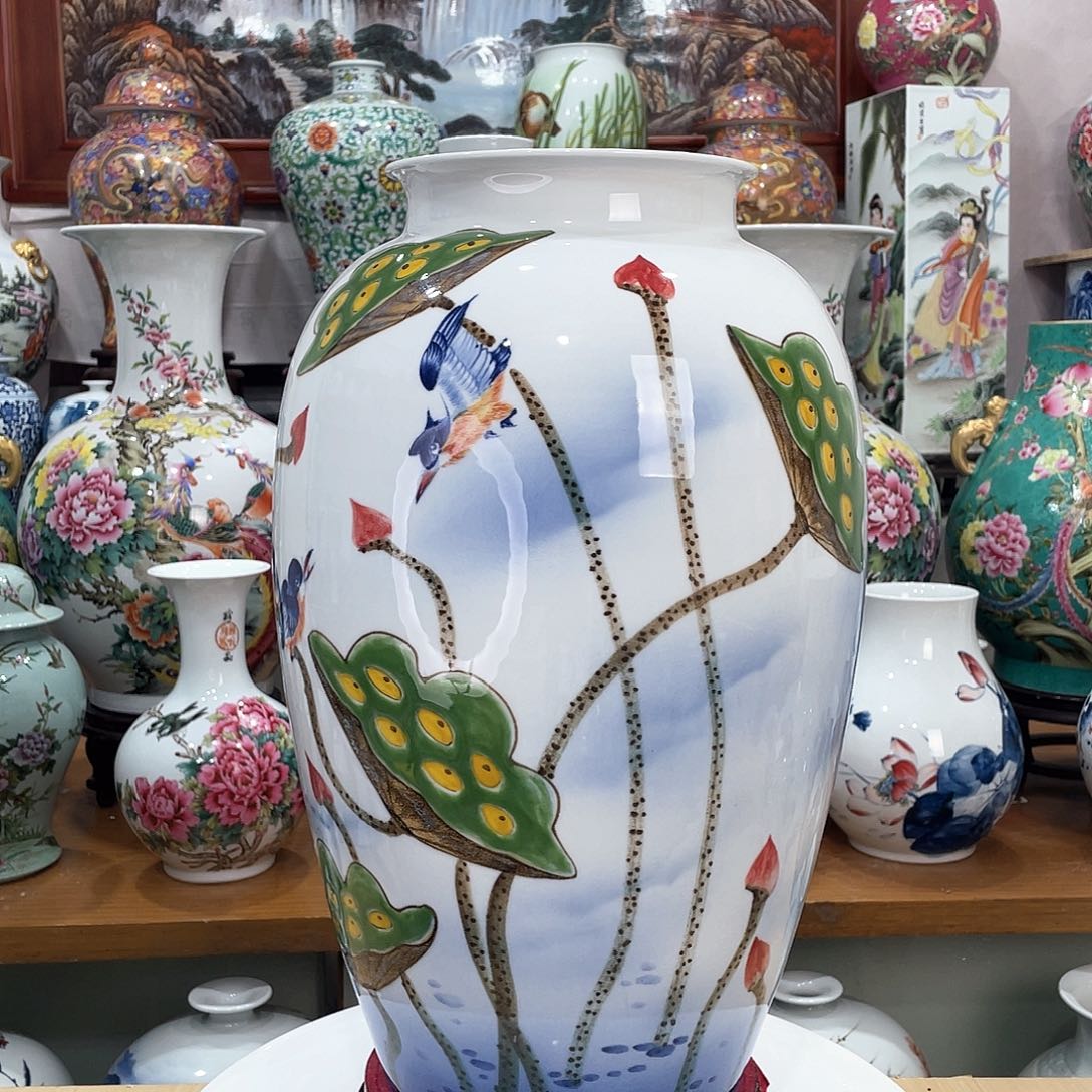 小***村陶摆件景德镇的陶瓷