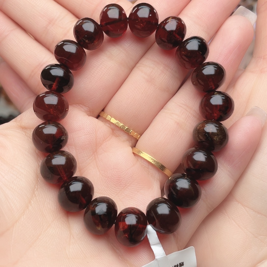 月***开琥珀未镶嵌裸石11+