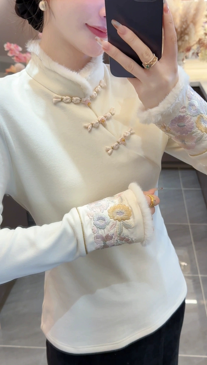 【加绒加厚】2025冬季新中式刺绣德绒盘扣立领打底国风