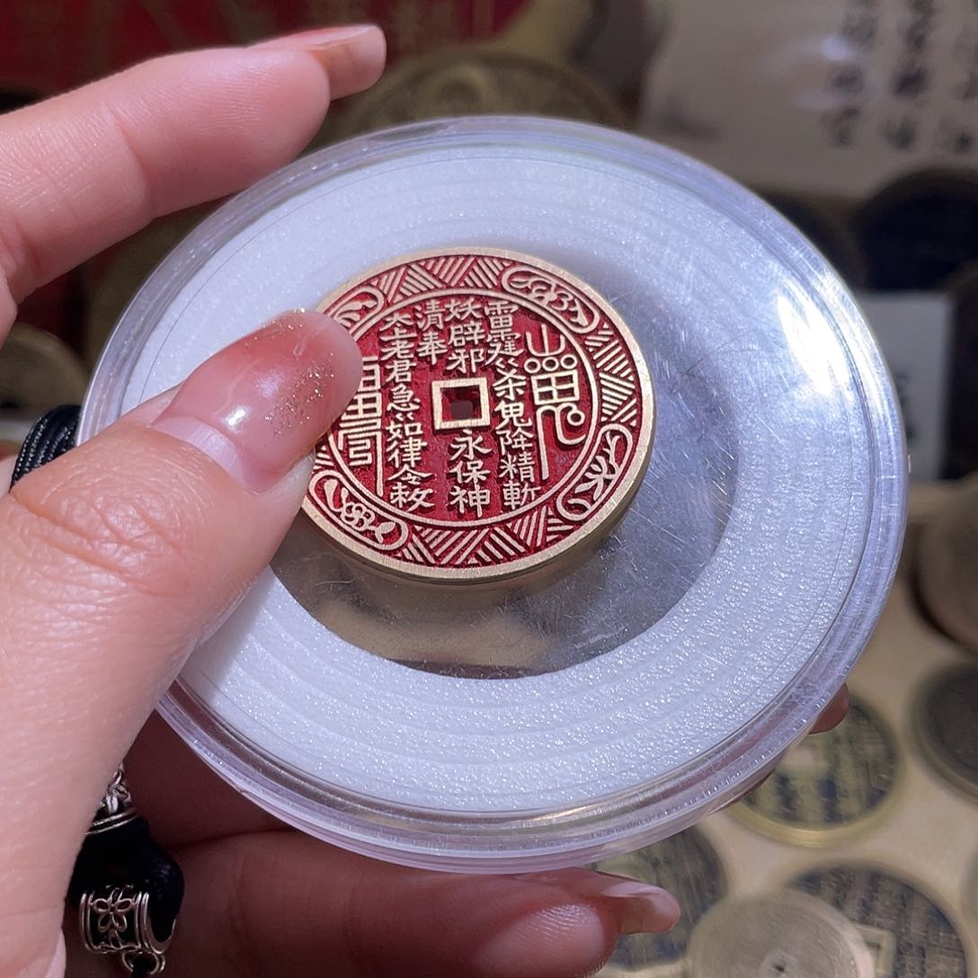 铜铜现代仿制工艺品雕母花钱