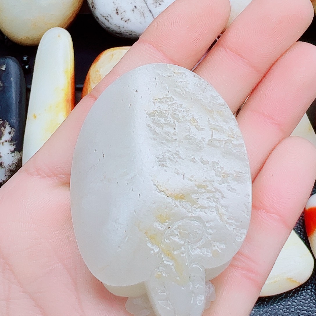 和田玉未镶嵌挂件