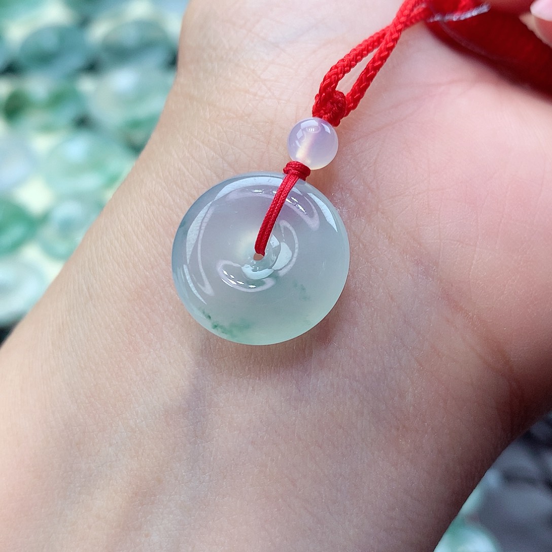 翡翠颈饰未镶嵌21尺寸17.6-5.6