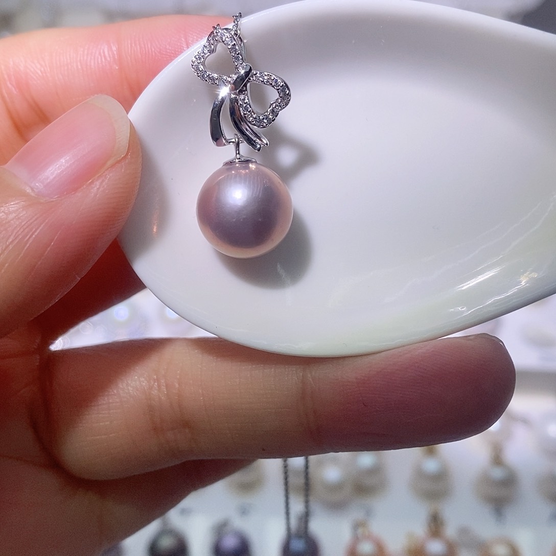 淡水珍珠吊坠(赠链)银S925镶嵌尺寸11/12毫米