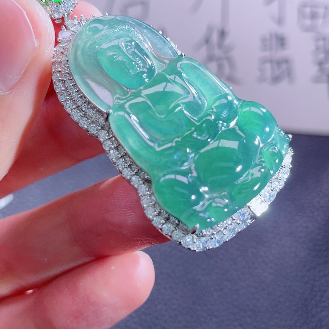 翡翠颈饰未镶嵌999999999