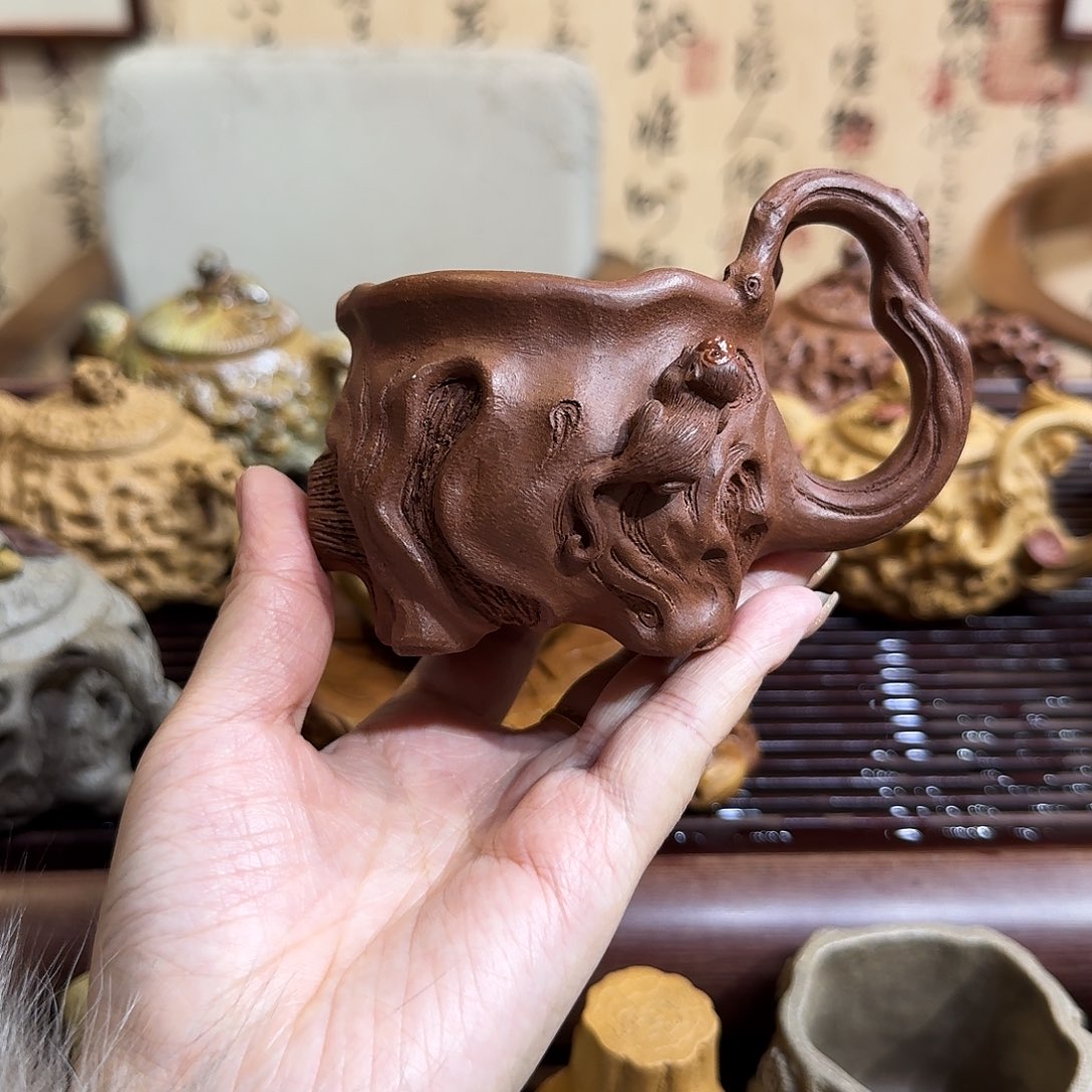 紫砂茶壶底槽清供春