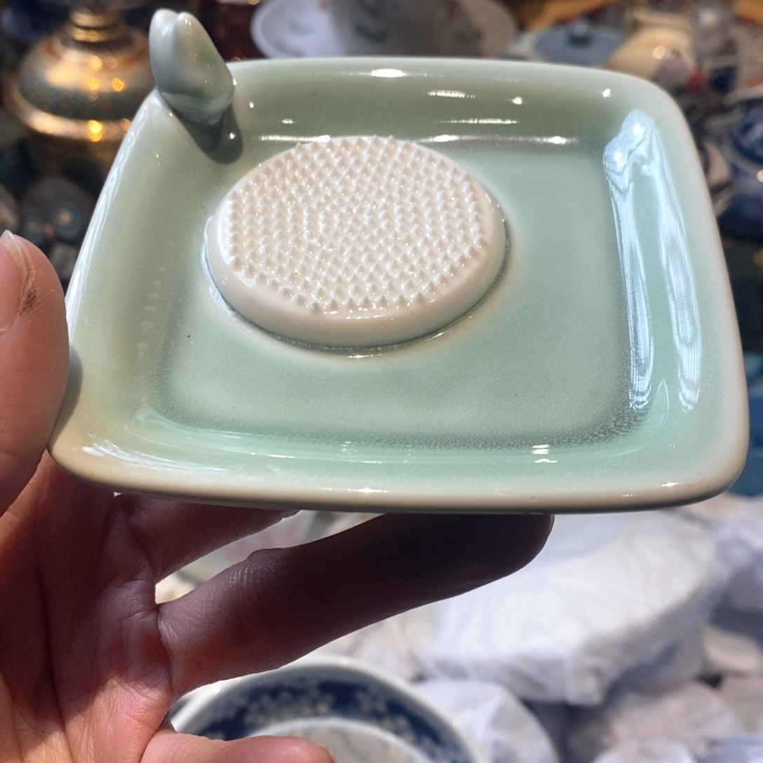 瓷片哈哈哈哈哈哈哈哈