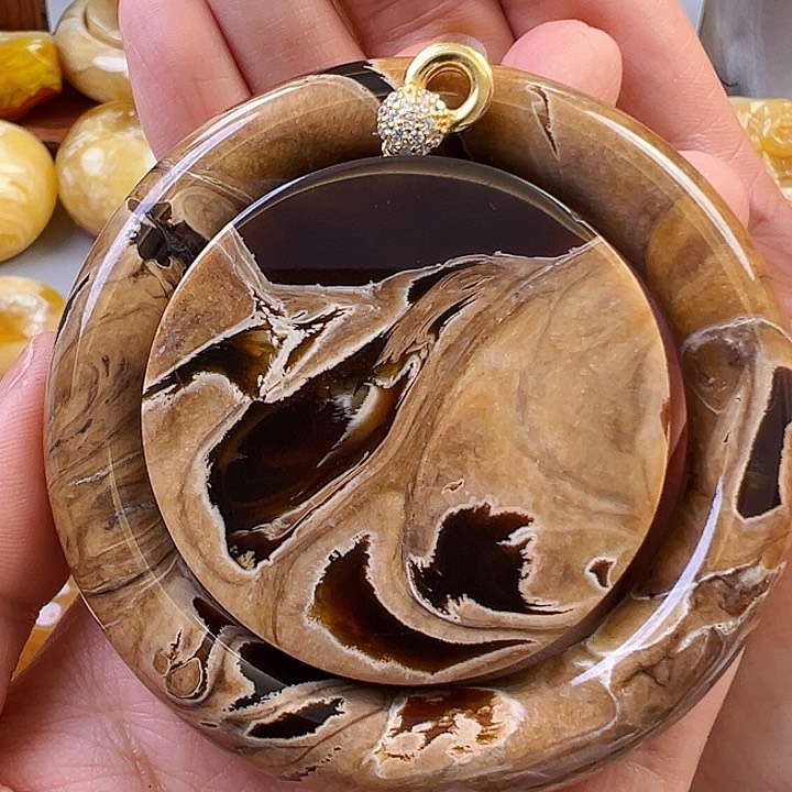 蜜蜡颈饰未镶嵌猪*侠蜜蜡