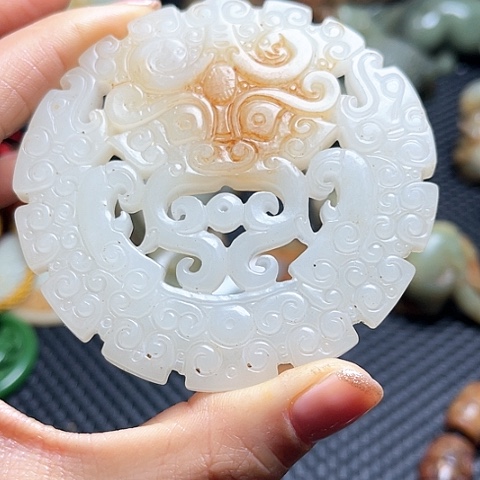 白玉菩提吊坠摆件