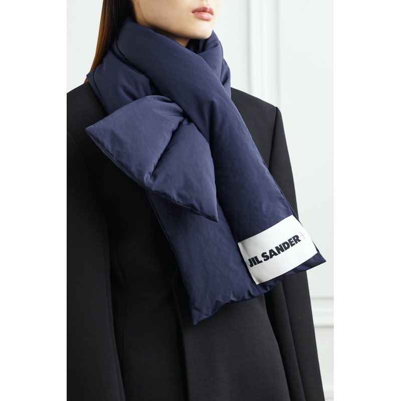 [经典款]Jil Sander 女品牌标志贴花鹅绒羽绒围巾