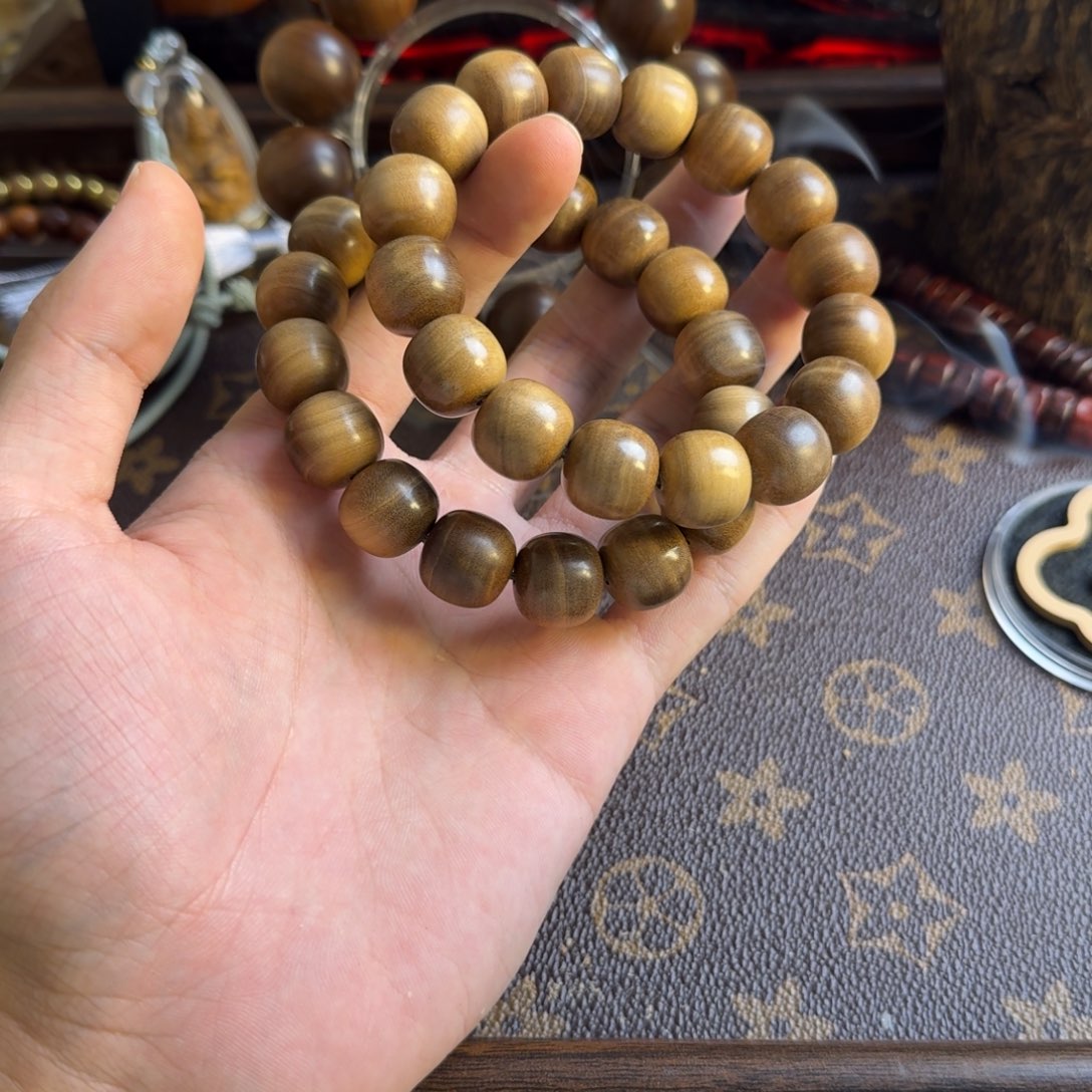 手串/手链檀香木13*14奶香老料