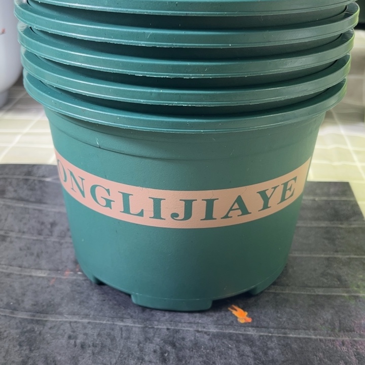 塑料200矮胖10无托（口径19.5高14）