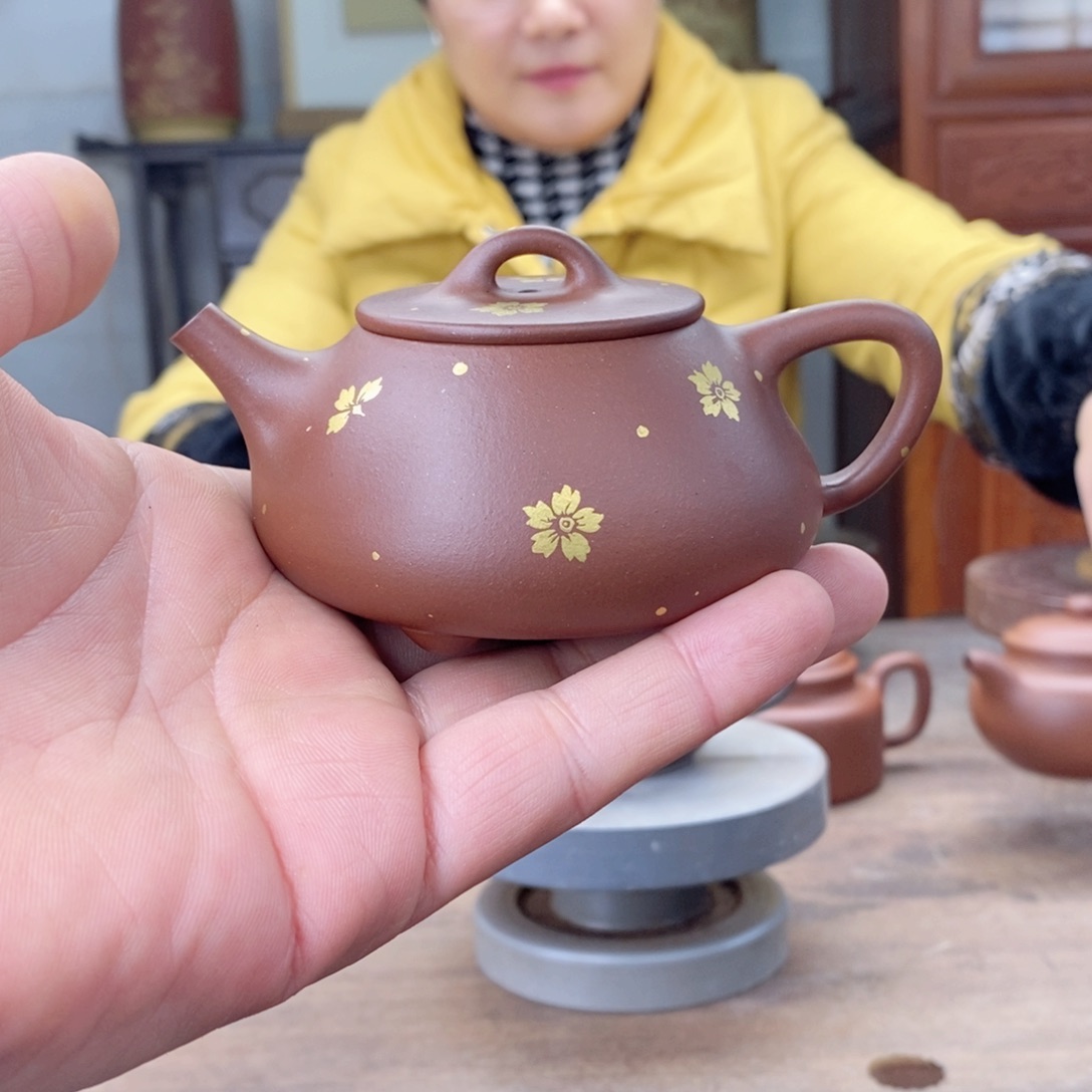 紫砂茶壶m****z平盖石瓢壶