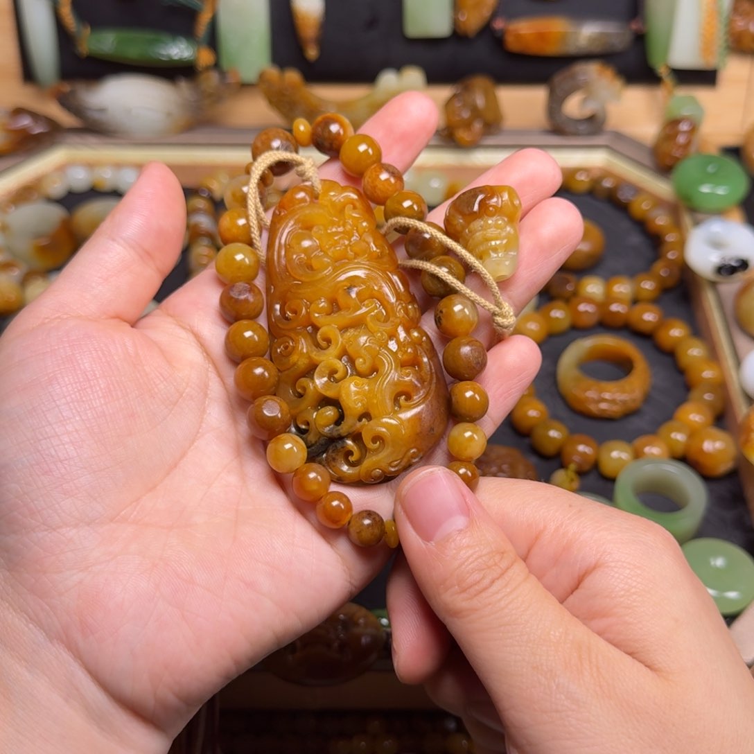 和田玉未镶嵌珠宝奇石星**昨