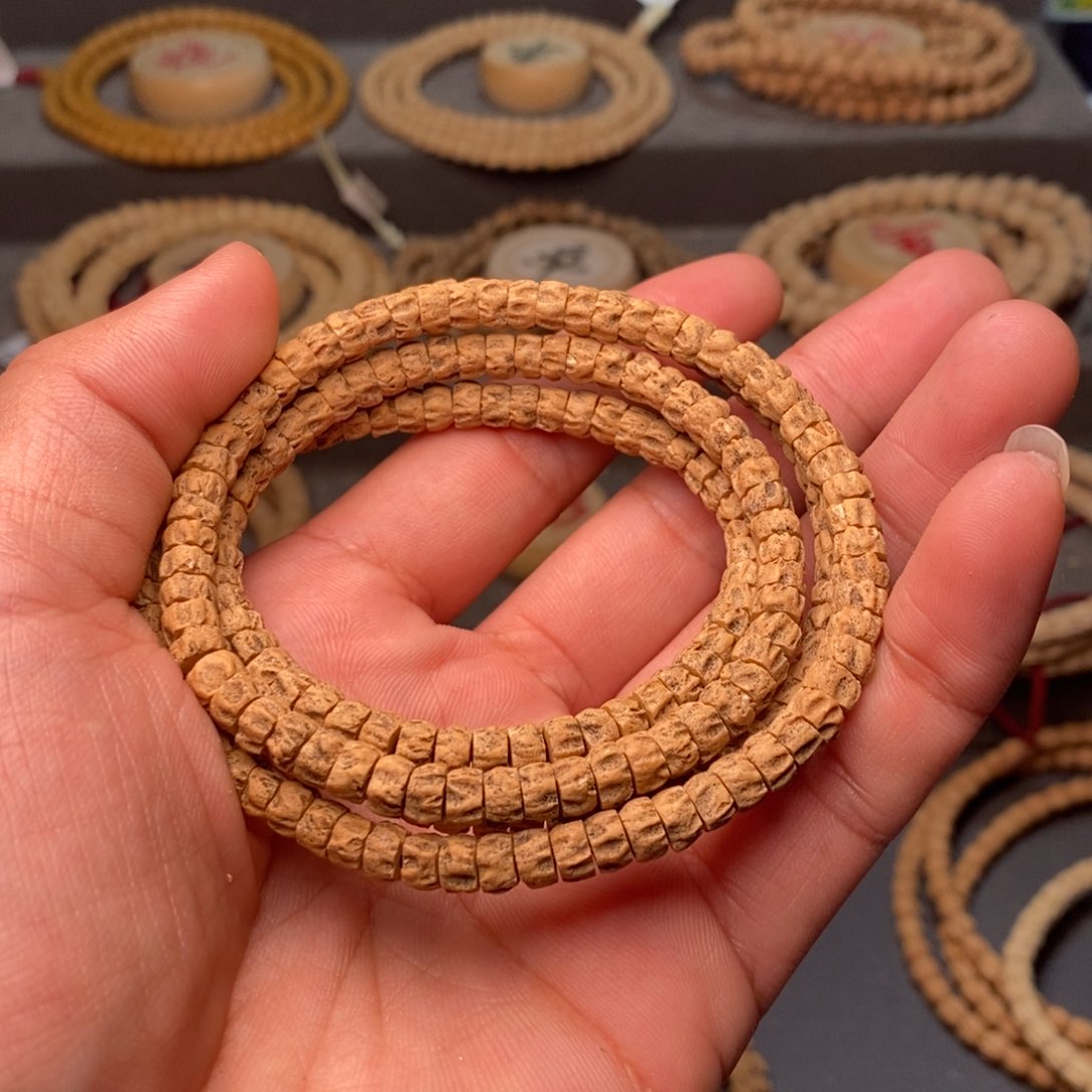 柏香籽/百香籽吊坠