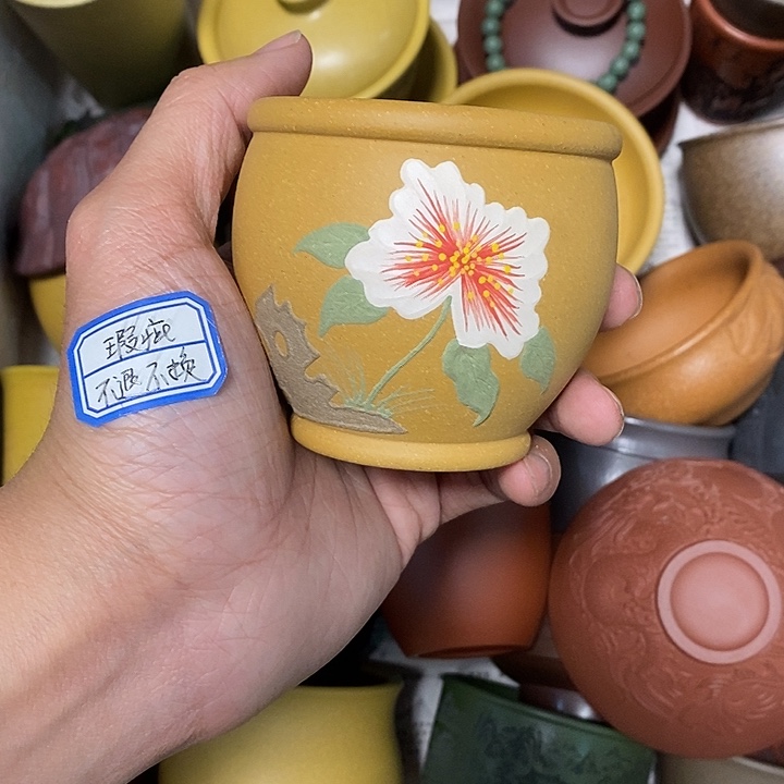 瑕疵不退不换介意勿拍