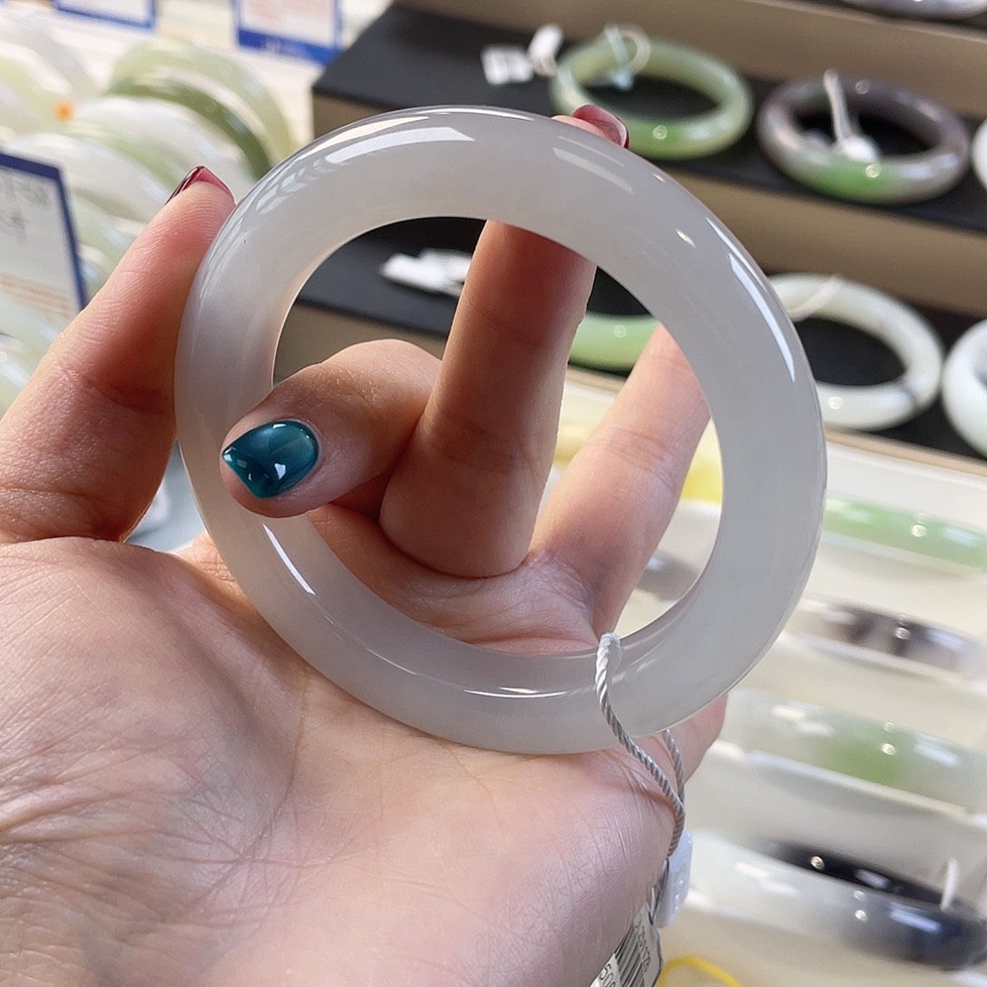 和田玉未镶嵌手镯浅底冰烟紫 梦幻仙气 不包容