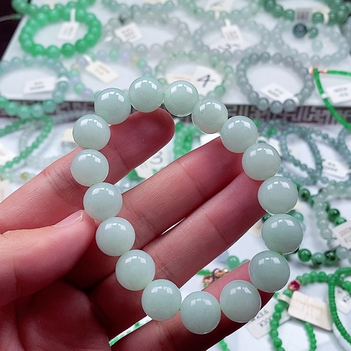 翡翠手链未镶嵌卡12+