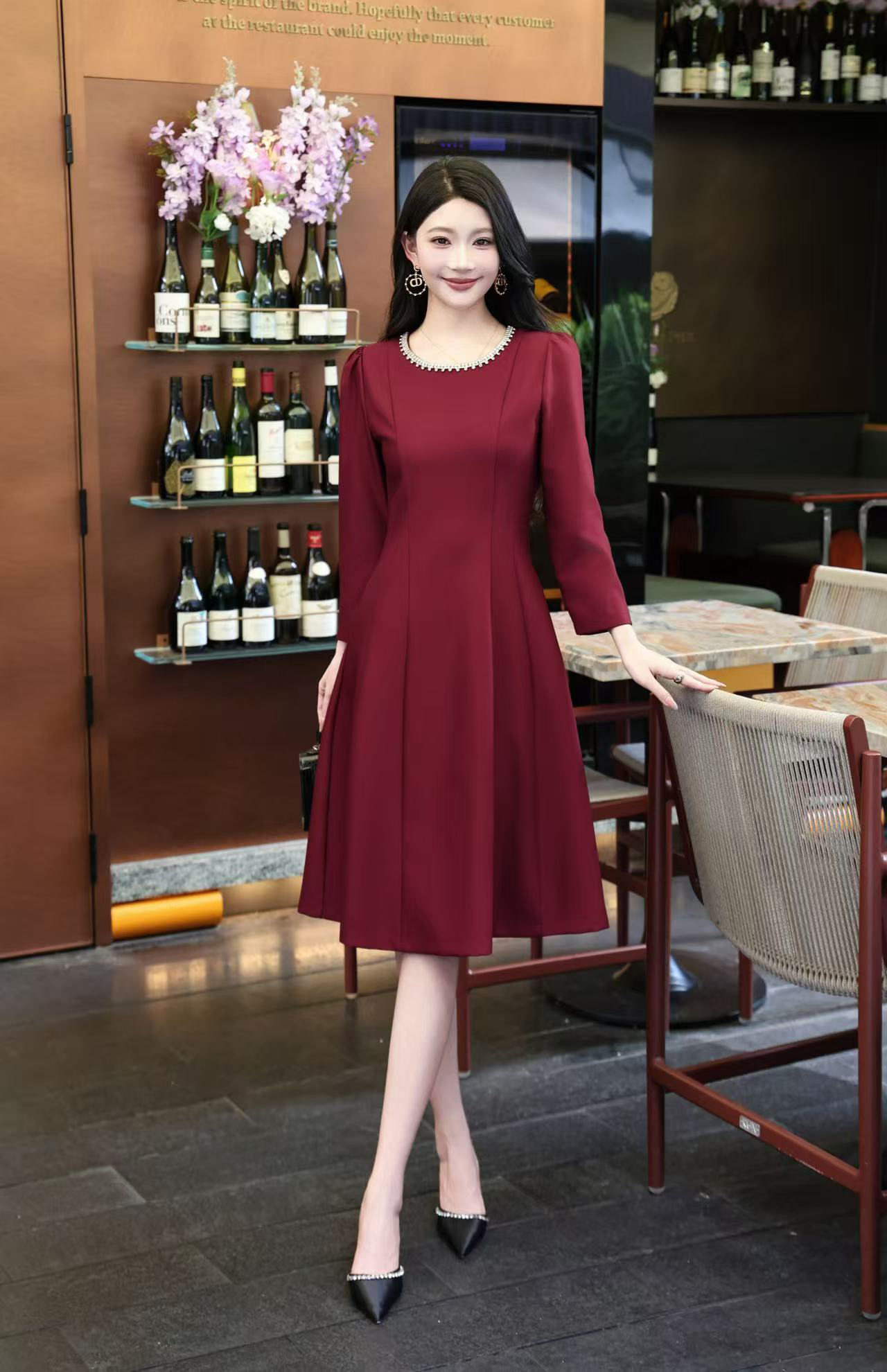 彬彬家秋冬重工订钻收腰显瘦圆领九分袖大摆连衣裙贵妇气质女057