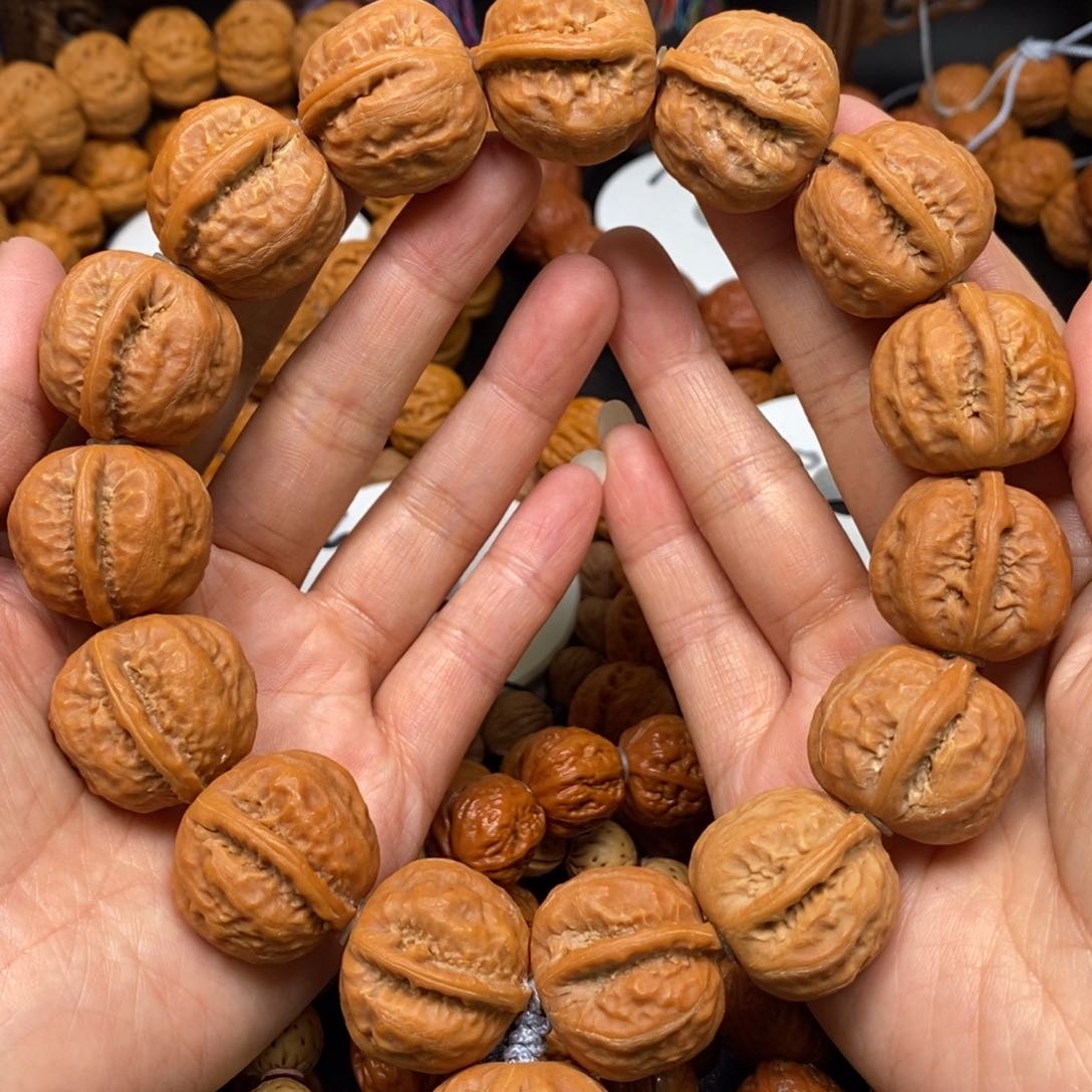 桃核手串一道筋汉堡