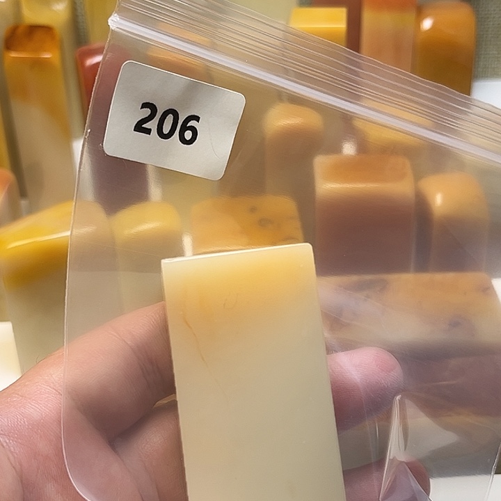 章***师老挝石老挝石结晶