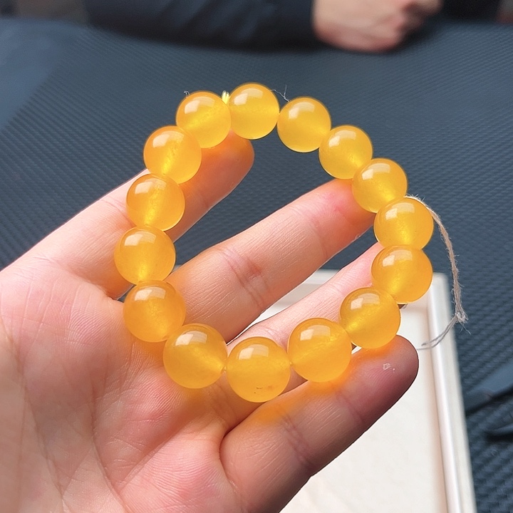 翡翠颈饰未镶嵌啊啊