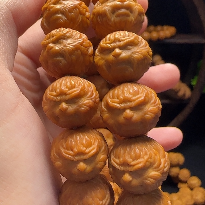 涛***行吊坠猴头核桃猴头