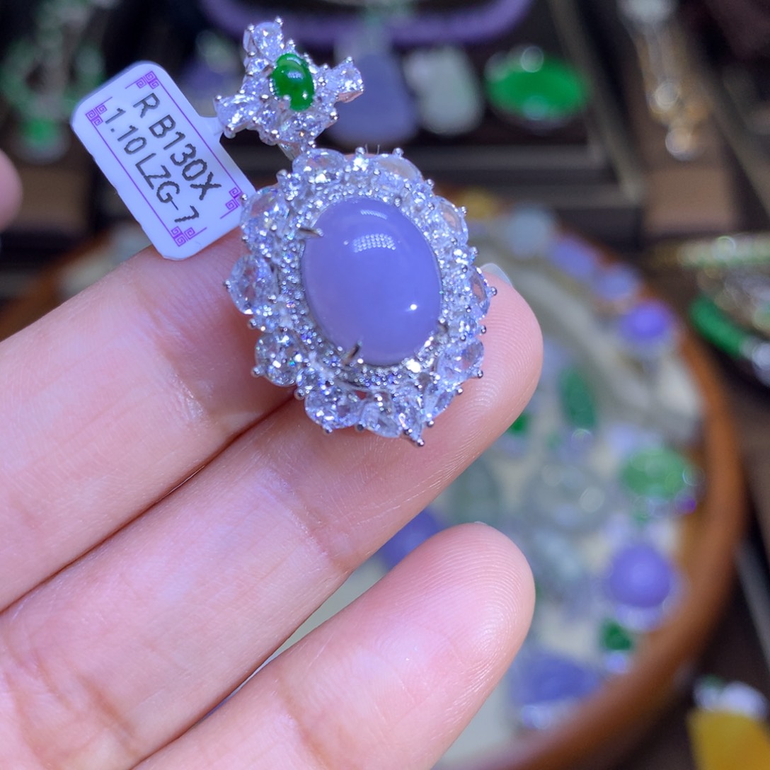 翡翠颈饰银S925镶嵌翡翠