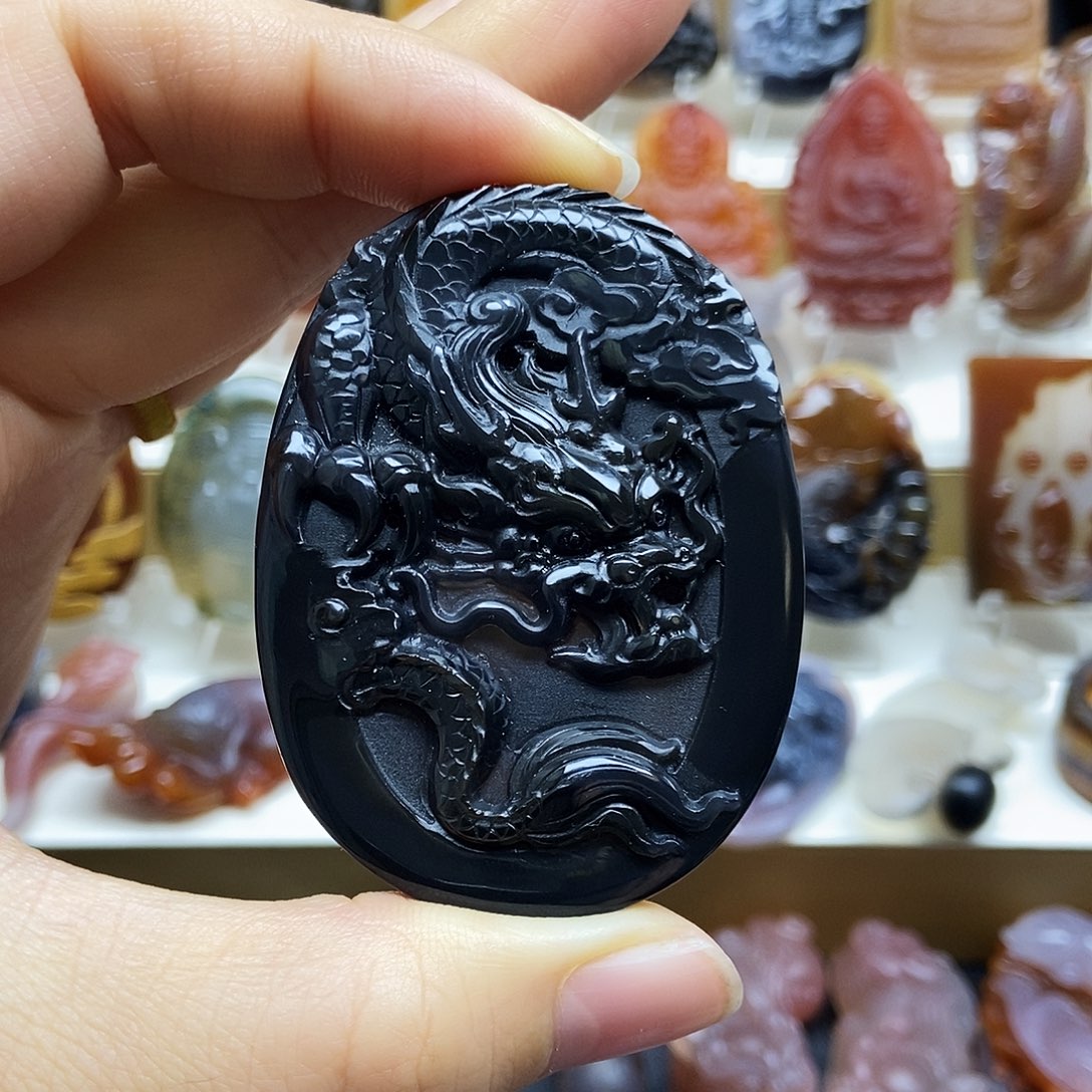 明***好玛瑙/玉髓未镶嵌颈饰