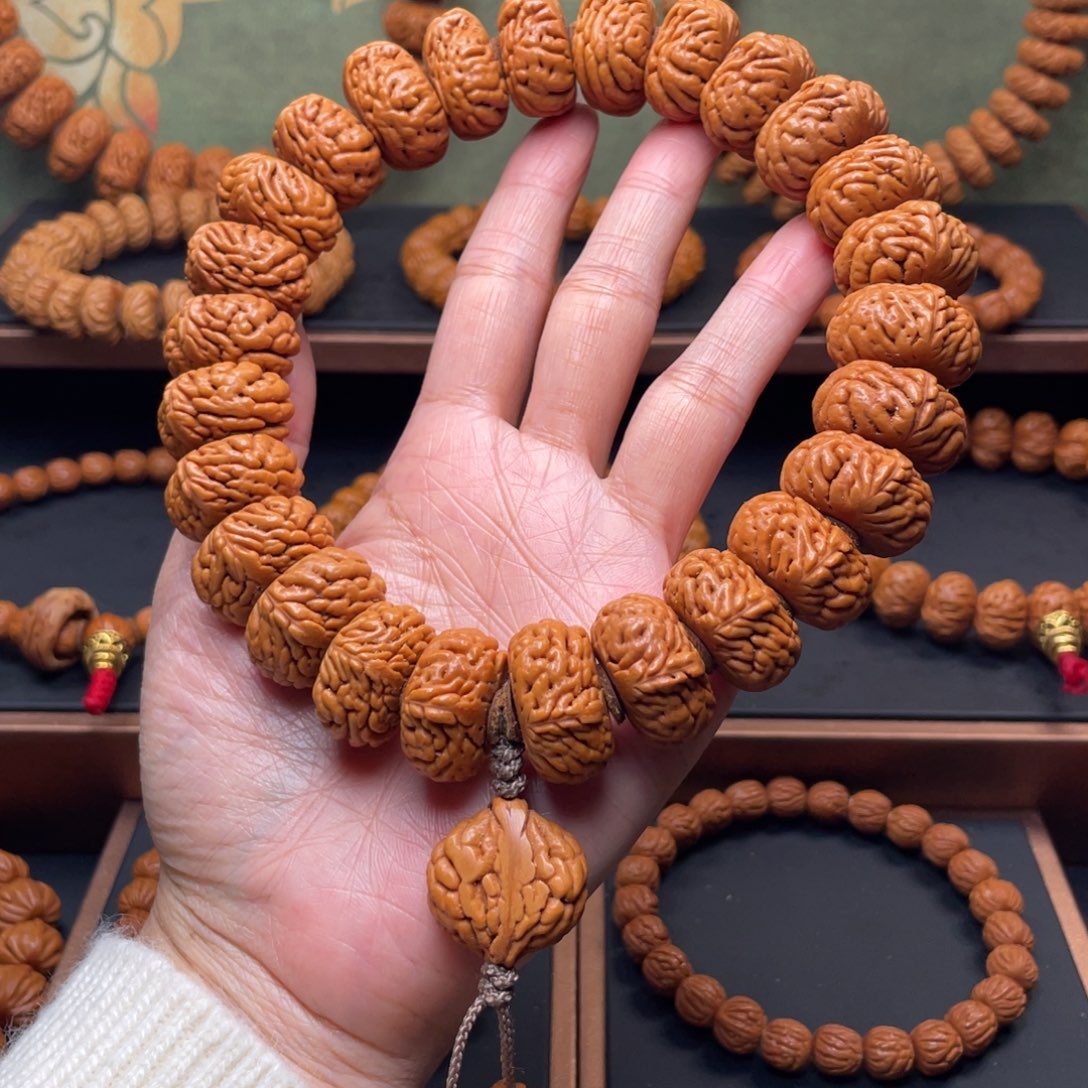 东***子桃核手串22麒麟纹