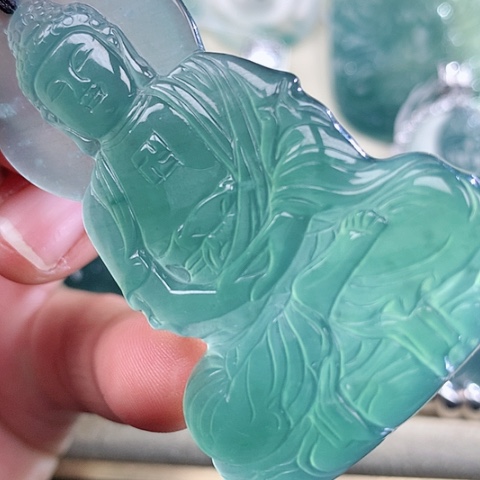 【闪购商品】翡翠颈饰未镶嵌天然翡翠