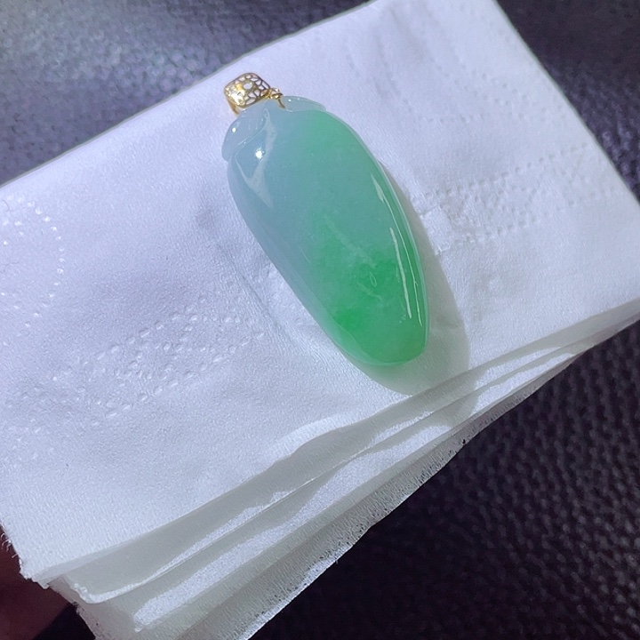 定制翡翠18K金镶嵌翡翠