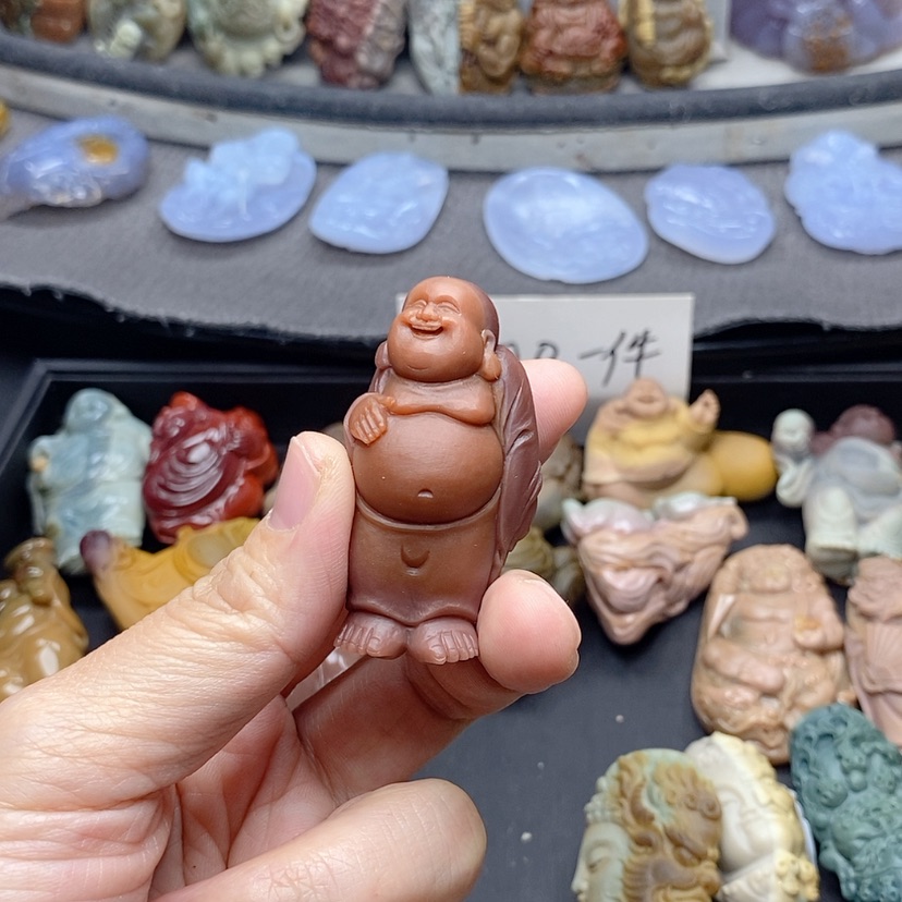 【闪购商品】定制石英质玉吊坠未镶嵌