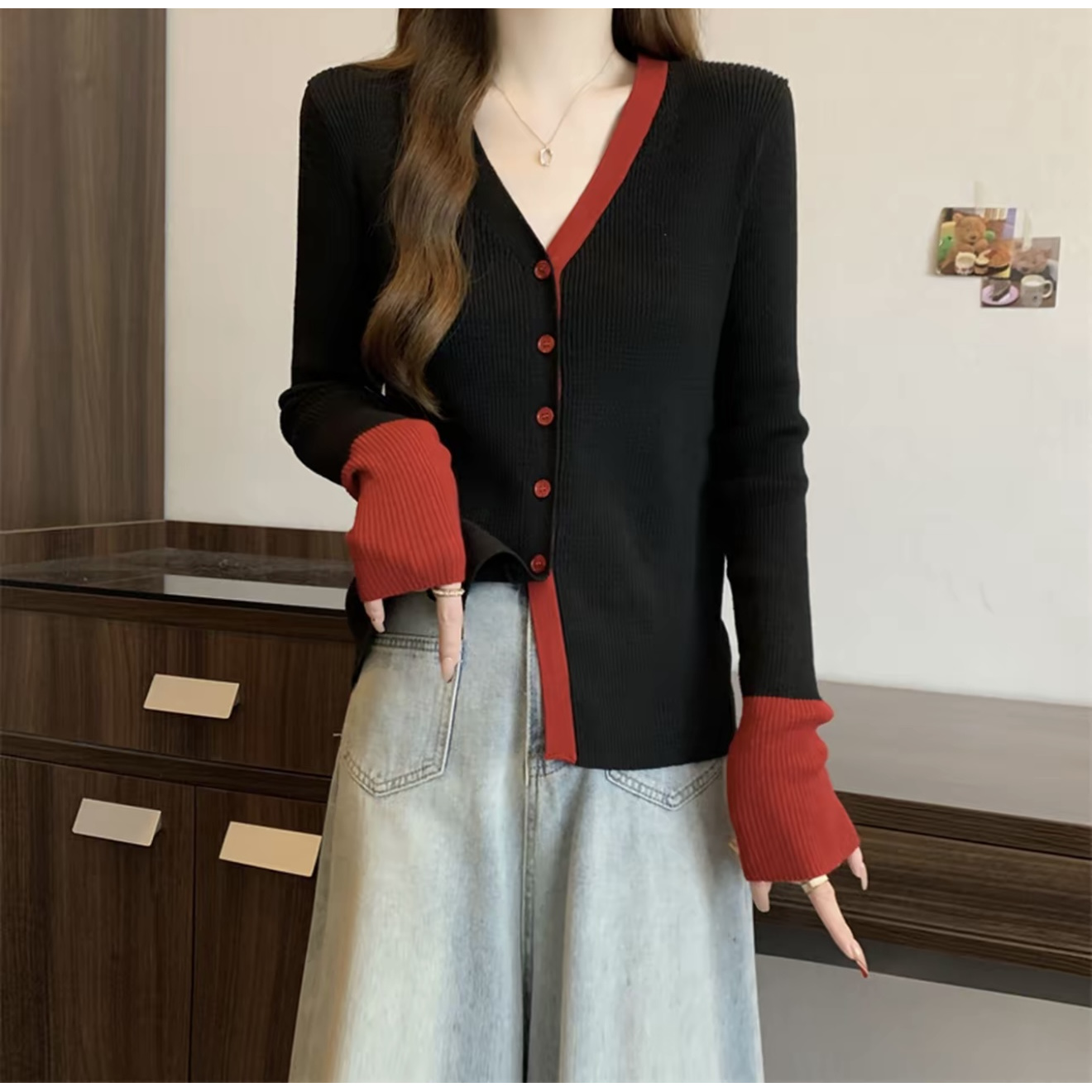 2025秋冬新款大码假两件撞色v领针织开衫气质风毛衣韩版洋气上衣