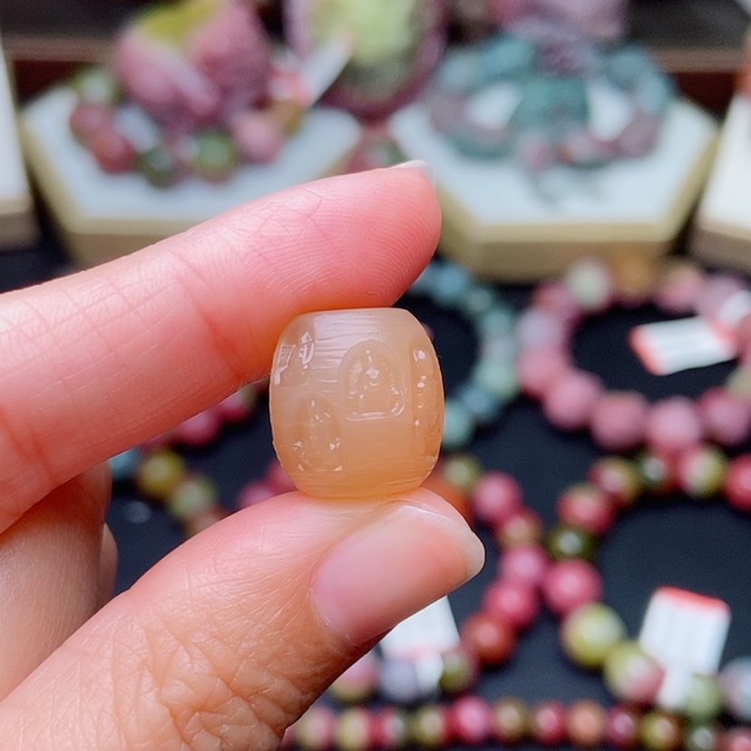 【闪购商品】未镶嵌玛瑙/玉髓珠宝半成品盐源玛瑙定制