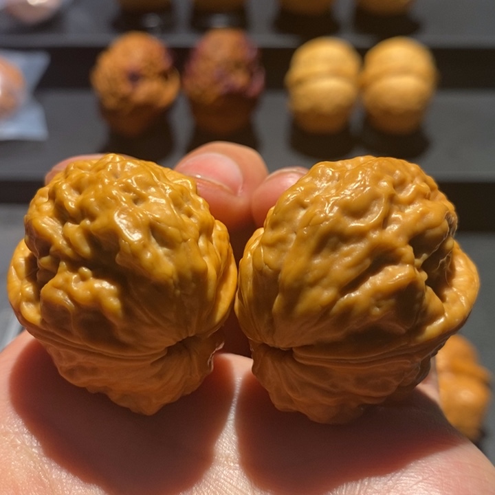 文玩核桃把件37尺琉璃疙瘩包