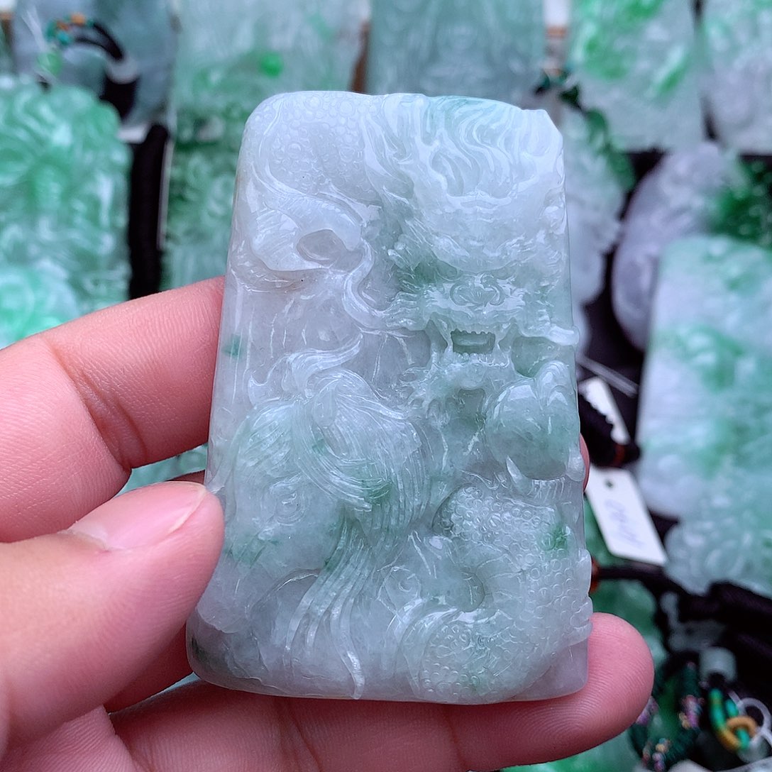 翡翠吊坠(不含链)未镶嵌