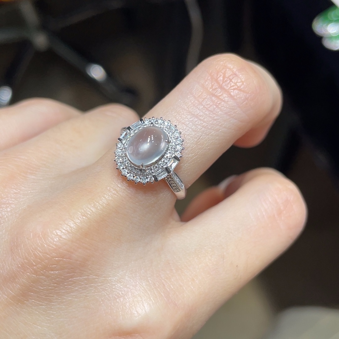 翡翠18K金镶嵌颈饰天然缅甸翡翠a货