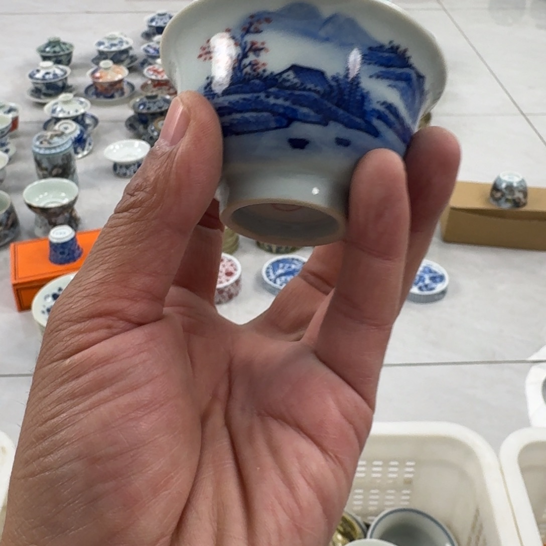 瓷片手工手绘山水小压手