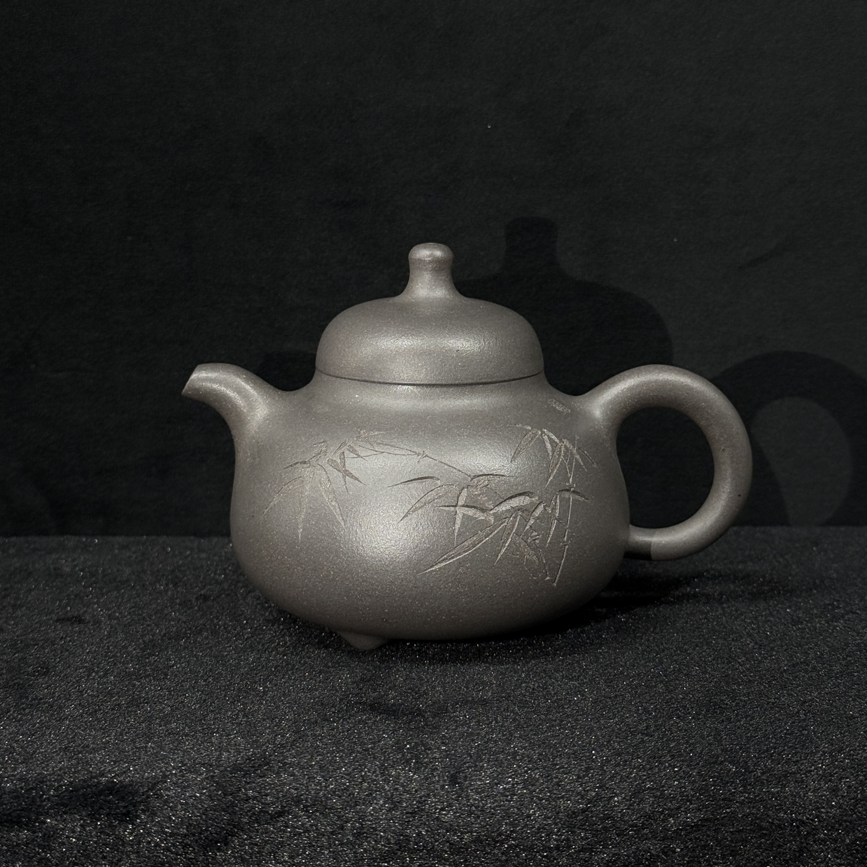 17/H103082/吴六君/紫砂壶乳丁/天青泥