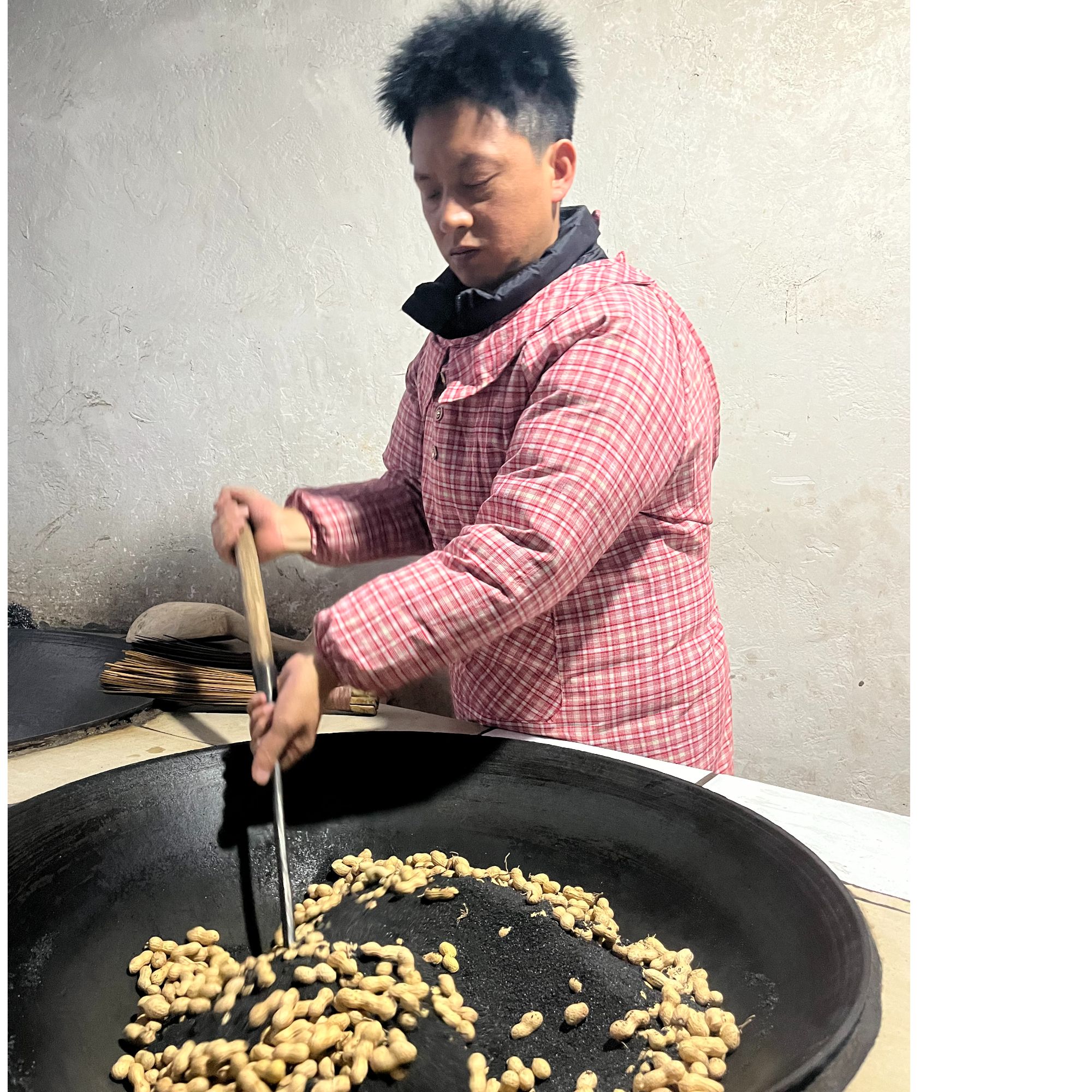 2025年新品贵州农家自炒柴火花生/新货