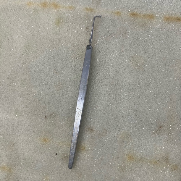 【WGK-24】金属单头直平勾