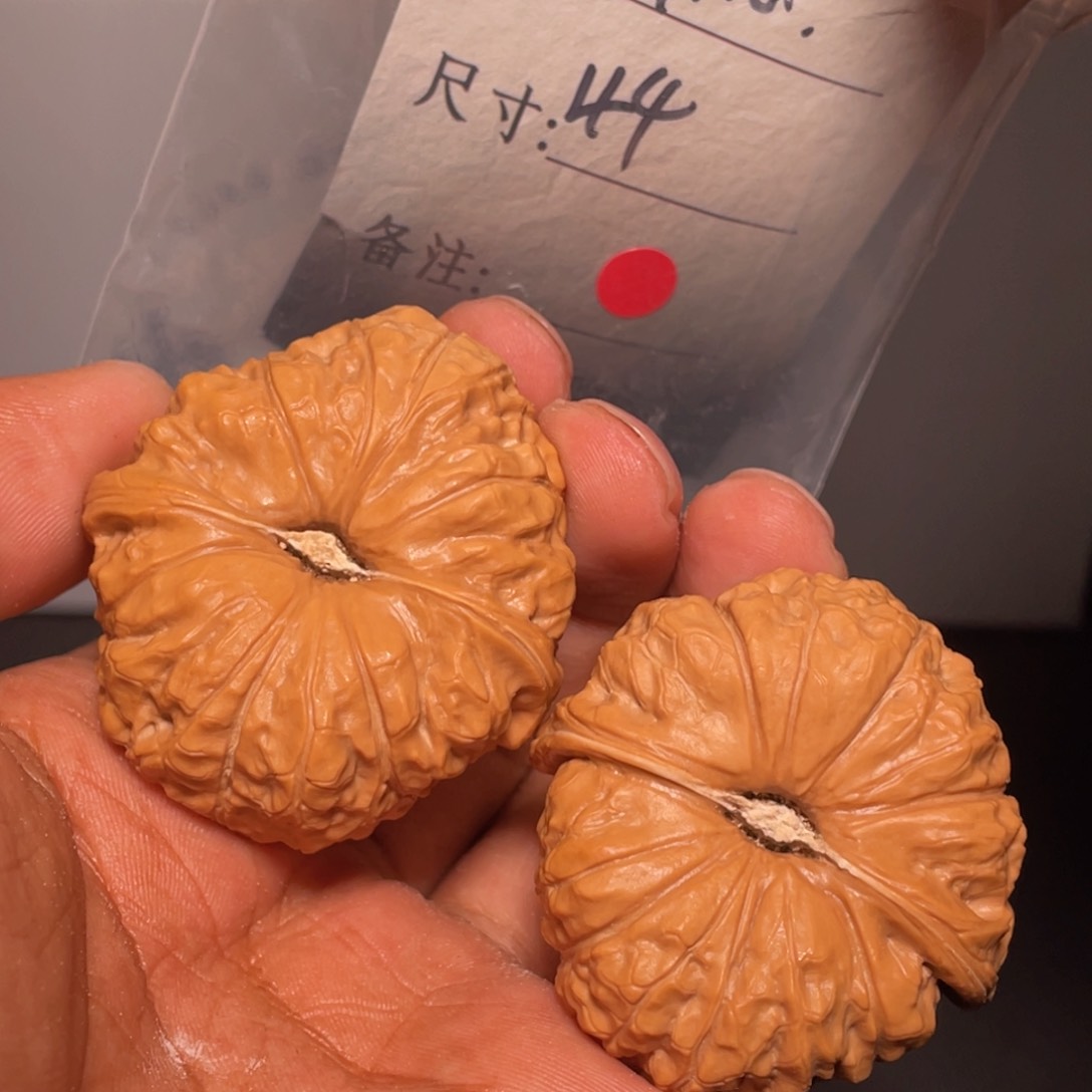 文玩核桃吊坠文玩核桃