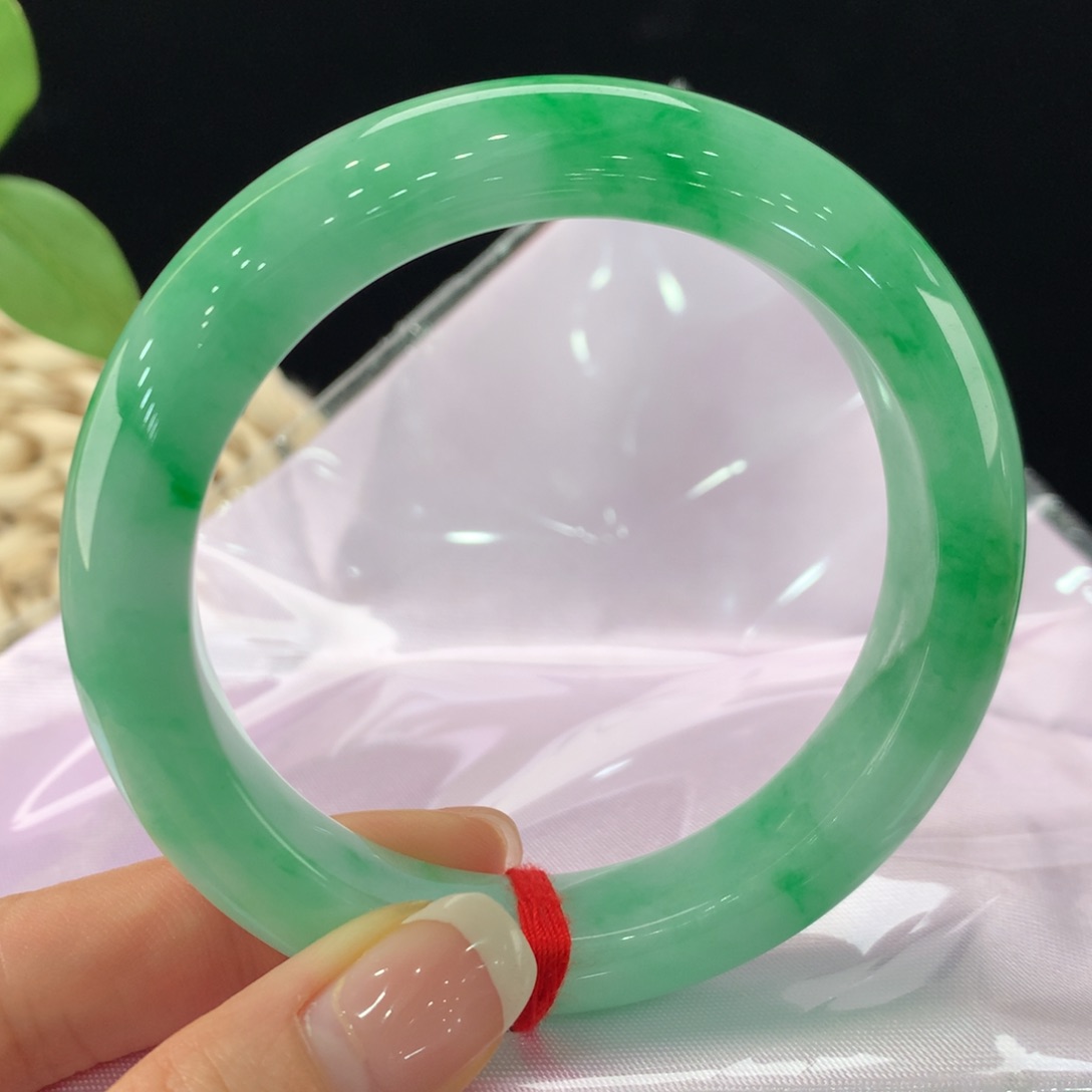 翡翠手镯未镶嵌111-0673