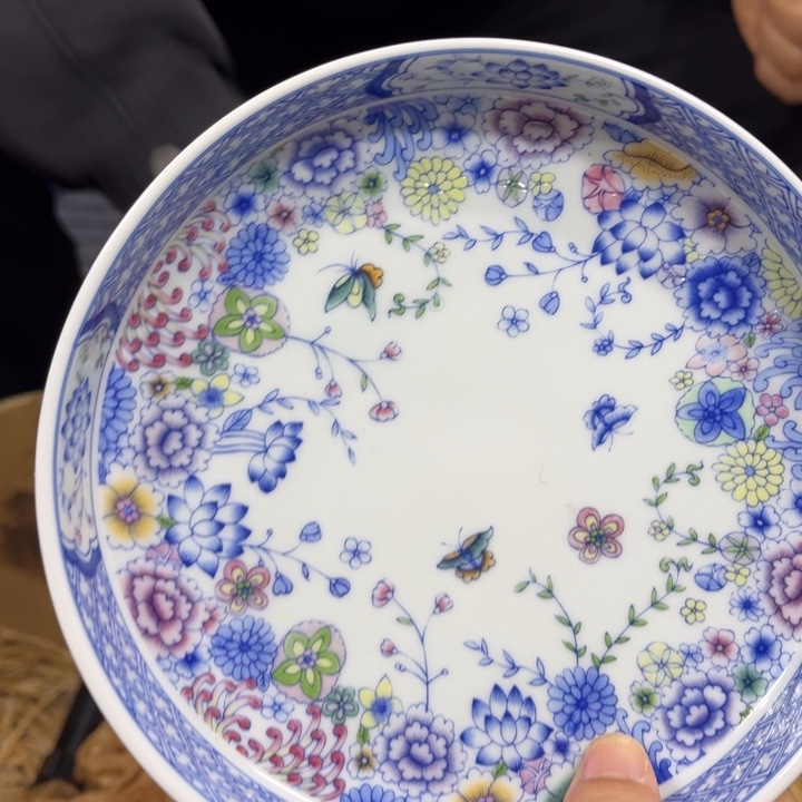 景德镇瓷器博物陈列中心是