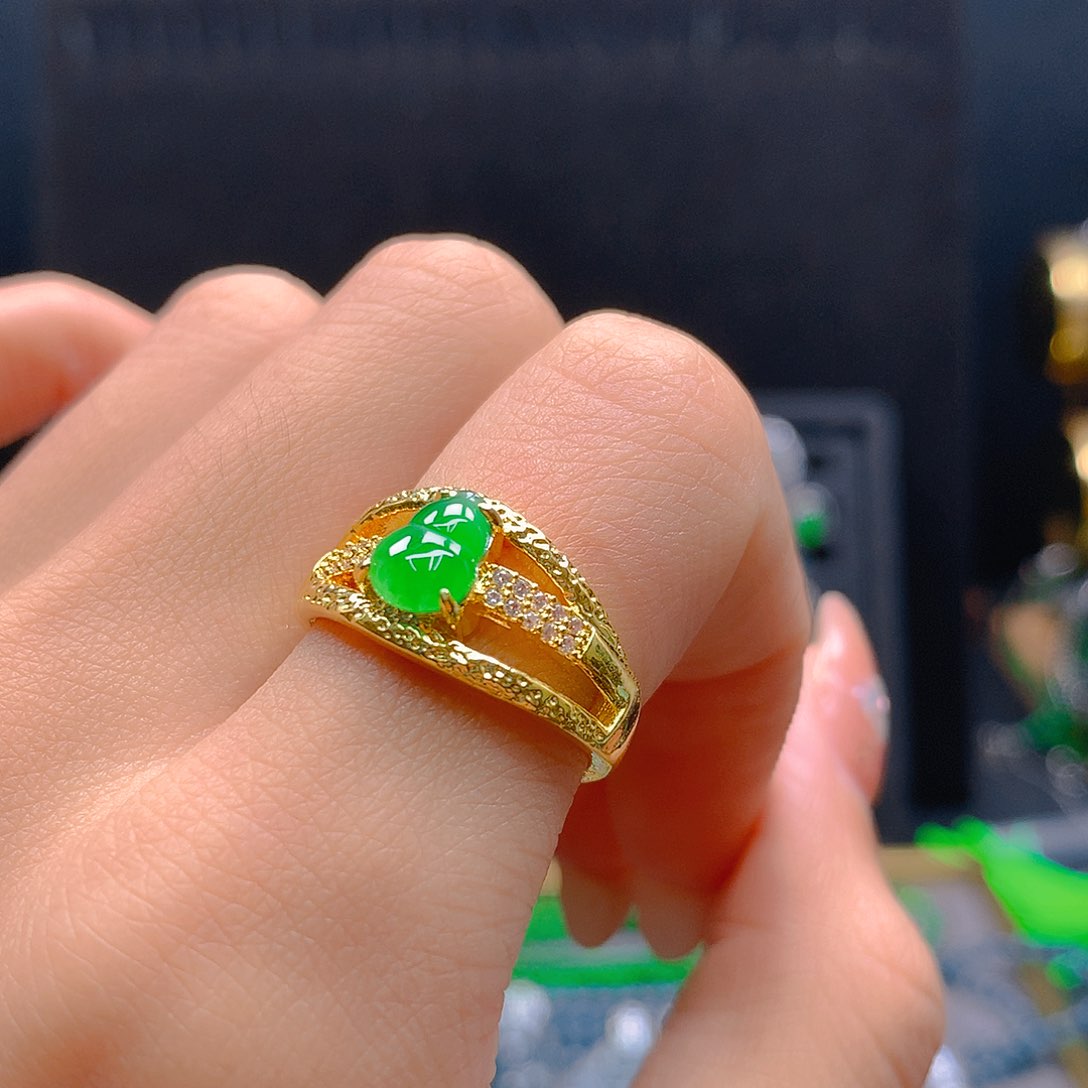 未镶嵌戒指翡翠天然翡翠