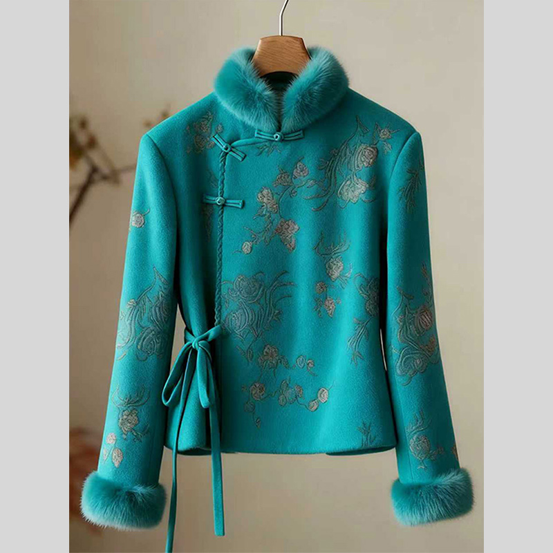 新中式风毛领刺绣外套女2025年冬季新款盘扣刺绣盘扣系带国风上衣