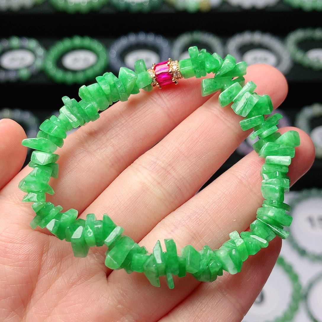 翡翠手链未镶嵌翡翠